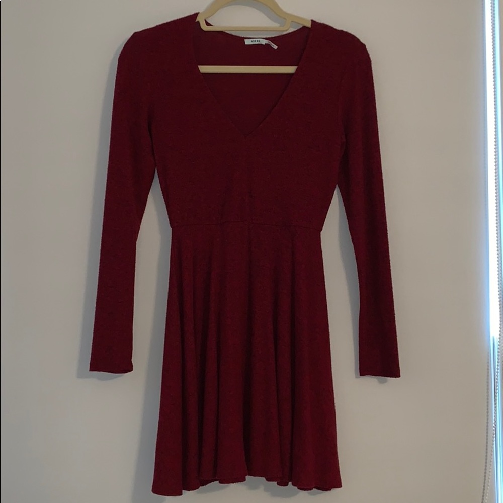 urban outfitters long sleeve sweater v neck dress